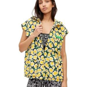 Diane Furstenberg  DVF Nylon Packable Yellow Short Sleeve Hooded Vest Plus‎ 1X